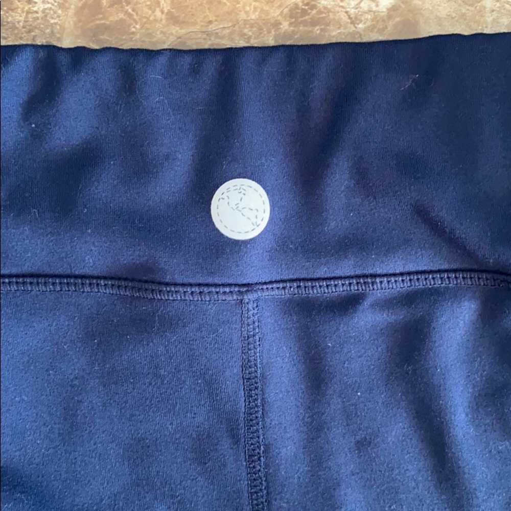 Navy blue leggings